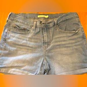 Women’s Levi Shorts